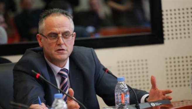 Deputeti Muja beson se ligji për lustrim do të disiplinojë komunikimin politik