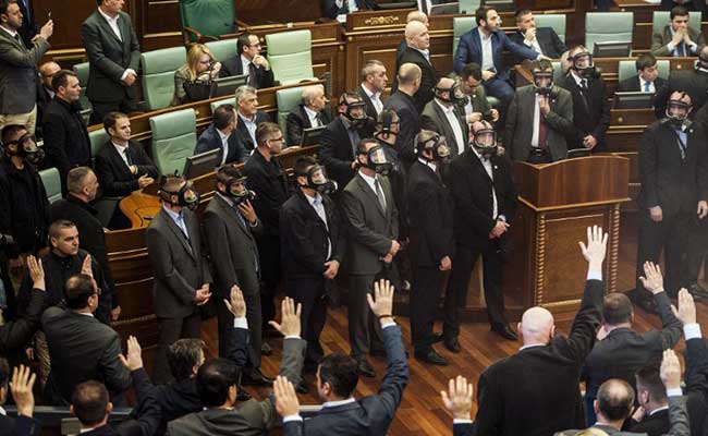Votimi në kushte të jashtëzakonshme i presidentit të ri