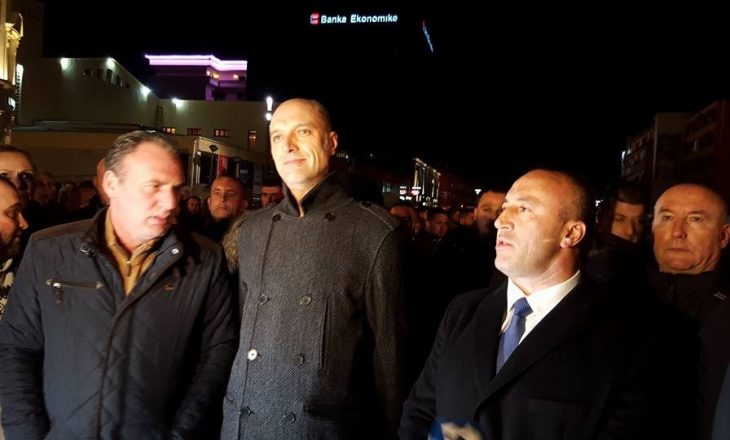 Opozita thërret të premten protestë masive kundër Thaçit president