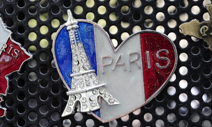 Rikthimi i avashtë në Paris