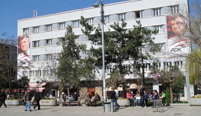 Agjencia e Privatizimit e quan uzurpatore Partinë Demokratike të Kosovës