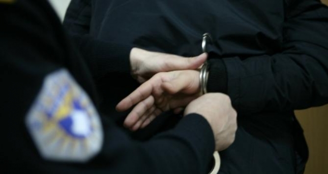 Arrestohen dy persona të dyshuar për prostitucion