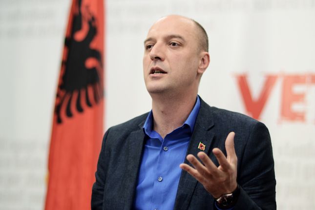 Ymeri: Thaçi e ka pranuar se shqiptarët kanë ushtruar terror gjatë luftës