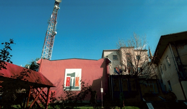 SPRTK akuzon drejtuesit e RTK-së për manipulim financiar