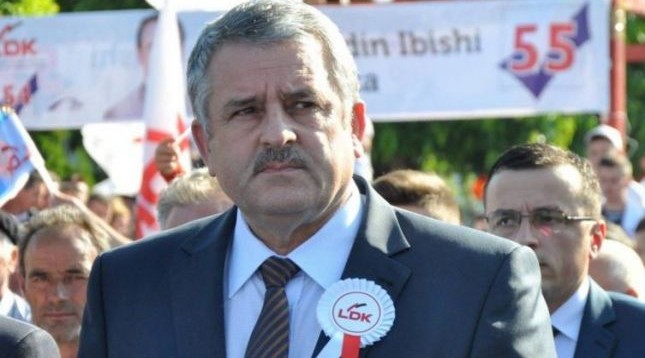 Përplasja me Agim Veliun mund ta ketë lënë pa punë Shemsi Jasharin