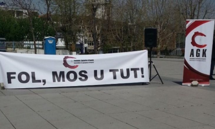 Gazetarët kërkojnë largimin e ambasadores turke nga Kosova