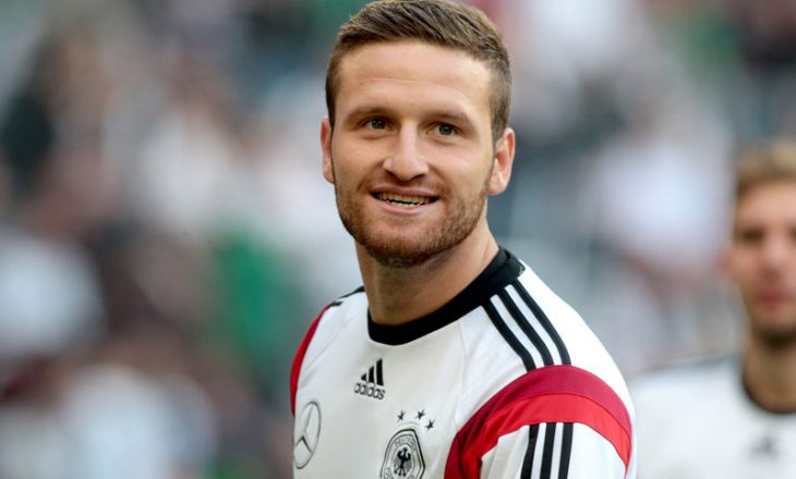Sky Sport: Mustafi në bisedime me klubin e famshëm anglez