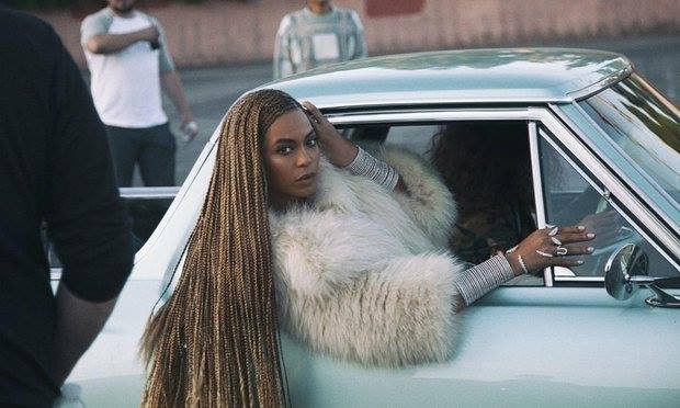 Beyonce dhe Adele kryesojnë listën e nominimeve të Music Awards