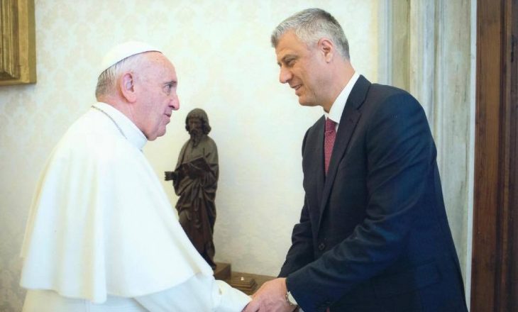 Presidenti Thaçi sqaron takimin privat me Papa Françeskun