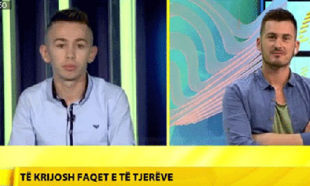 Njihuni me personin që krijon dhe më pas i shet “funpage-t” e “VIP-ave” shqiptarë