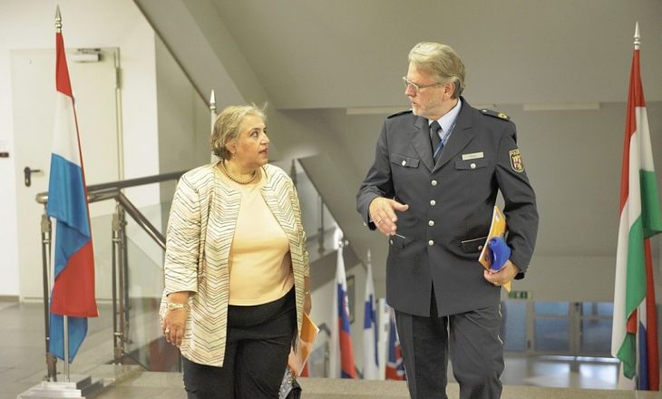 Ish-ambasadorja greke merr detyrën si shefe e EULEX-it
