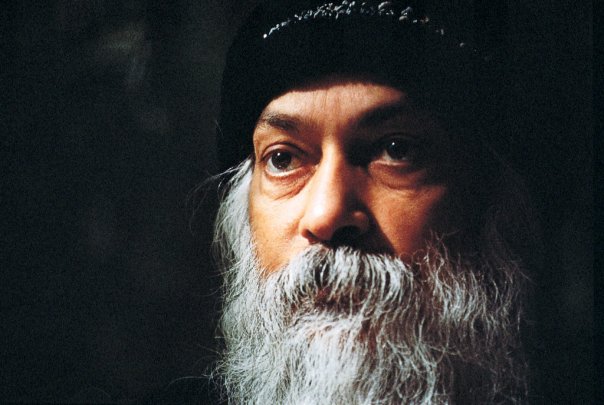 Osho: Nënë Tereza, mashtruese dhe hipokrite