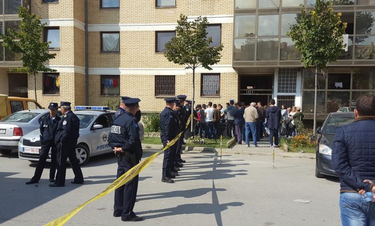 Shpend Ahmeti revoltohet me protestuesit që mbrëmë shkuan te shtëpia e tij