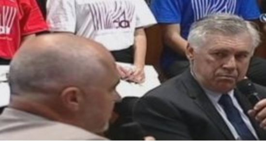 Ancelotti zbarkon në Tiranë – flet për Shqipërinë e De Biasin