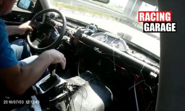 Kosovarët që pretendojnë se kanë veturën “VW Golf” më të shpejtë në botë