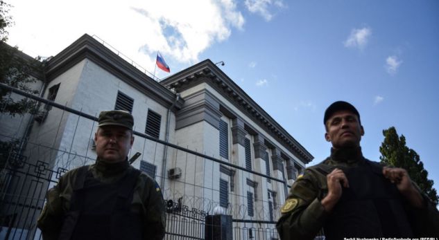Protestë para ambasadës së Rusisë në Kiev