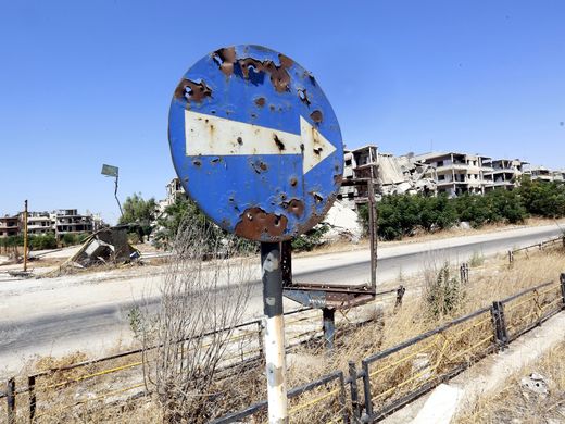 636105008731016425-epa-syria-homs-daily-life