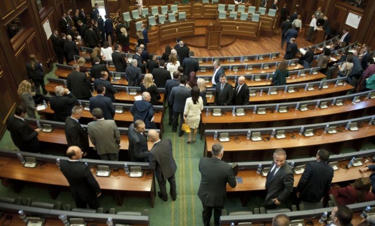 Përfaqësuesit e veteranëve krijojnë ‘tensione’ në seancën e Kuvendit