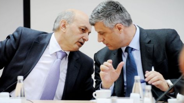 Thaçi fajëson edhe deputetët shqiptar si pengues për formimin e ushtrisë