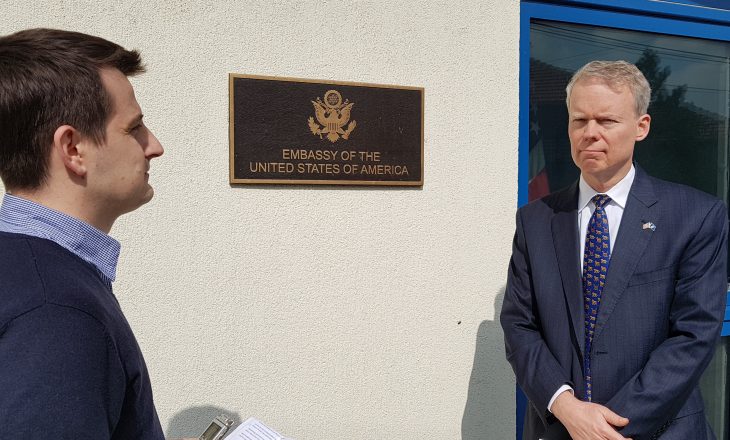 Intervistë ekskluzive me ambasadorin Delawie rreth themelimit të Ushtrisë