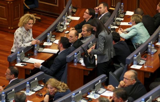 VV ndihet e kërcënuar nga thirrja për dekriminalizimin e skenës politike