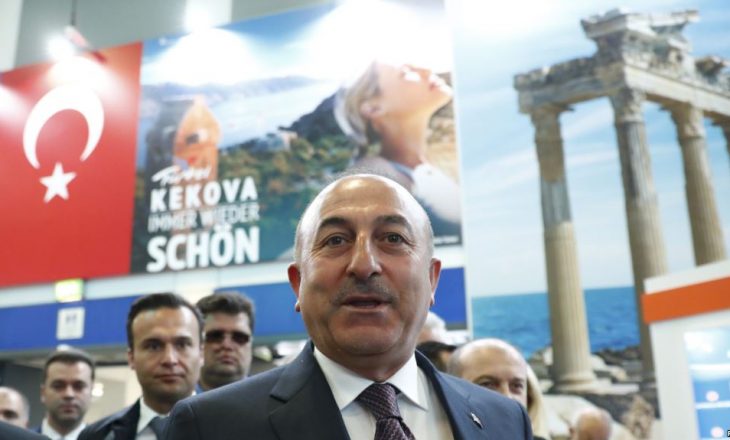 Turqia kërcënon Evropën me 15 mijë refugjatë në muaj