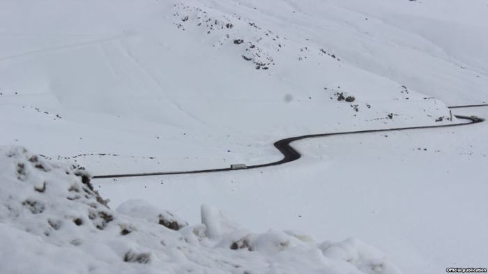 Gjashtë nxënës raportohen të vdekur nga orteku në Japoni