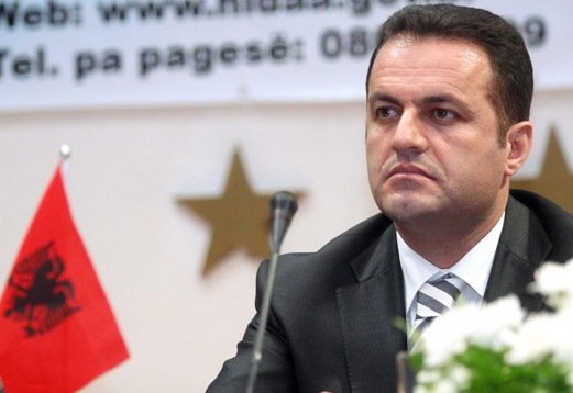 Llalla: Të hetohen të gjithë kandidatët për zgjedhjet
