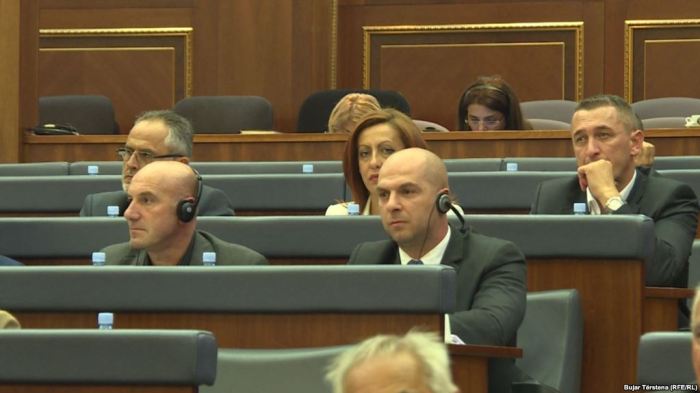 Lista Serbe mund të jetë jashtë institucioneve deri në fund të mandatit