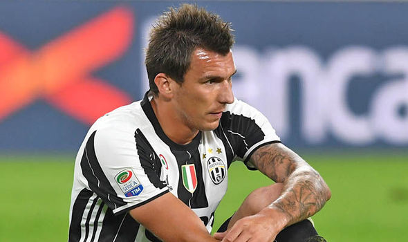 Juventus me tjetër mungesë ndaj Napolit