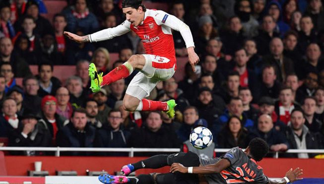 Wenger flet rreth mundësisë që Bellerin të transferohet tek Barca