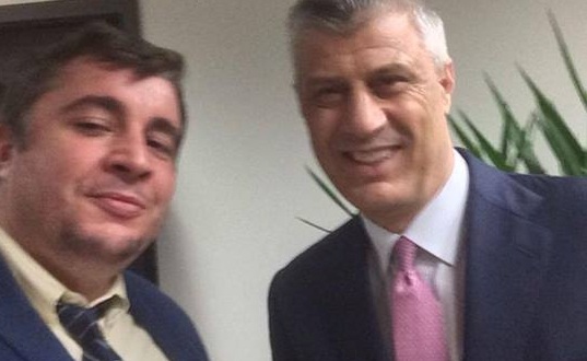 Adri Nurellari braktis Thaçin për debate politike
