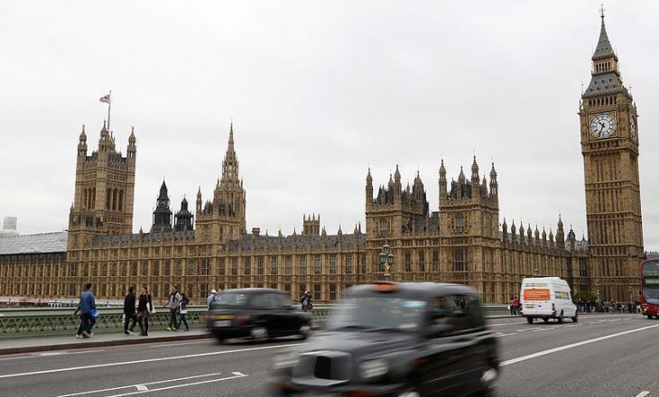 Dhoma e Lordëve miraton projektligjin për Brexit