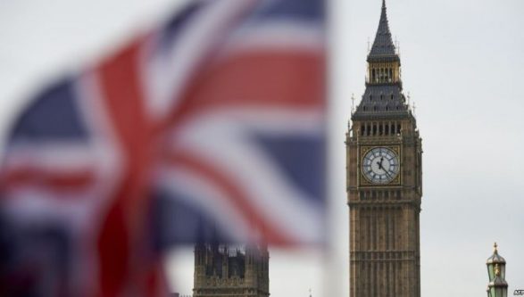 Fillon procesi i heqjes së nënshtetësive për 300 shqiptarë në Britani