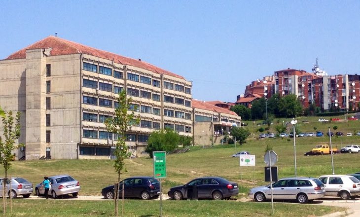 Paralajmërohet protestë kundër degradimit të objektit të Fakultetit Teknik