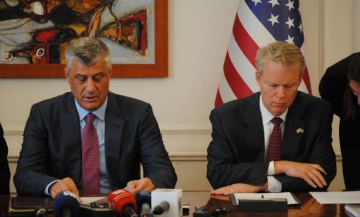 “Java e Gruas” i bënë bashkë Thaçin dhe Delwien