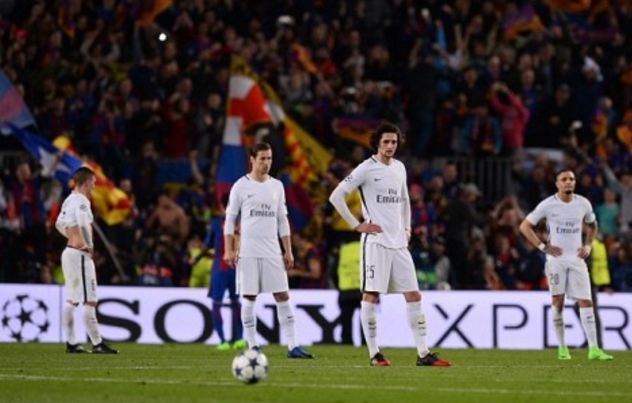 Tifozët e tërbuar pas eliminimit dëmtojnë makinat e futbollistëve të PSG-së