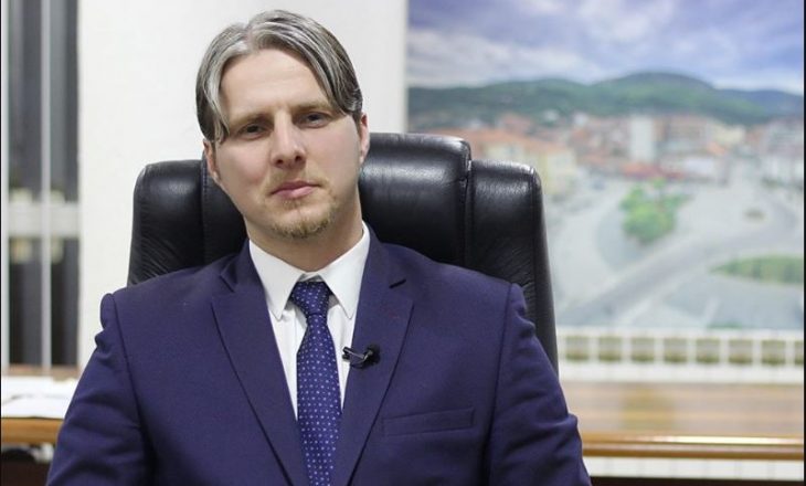 Jep dorëheqje kryetari i komunës së Preshevës