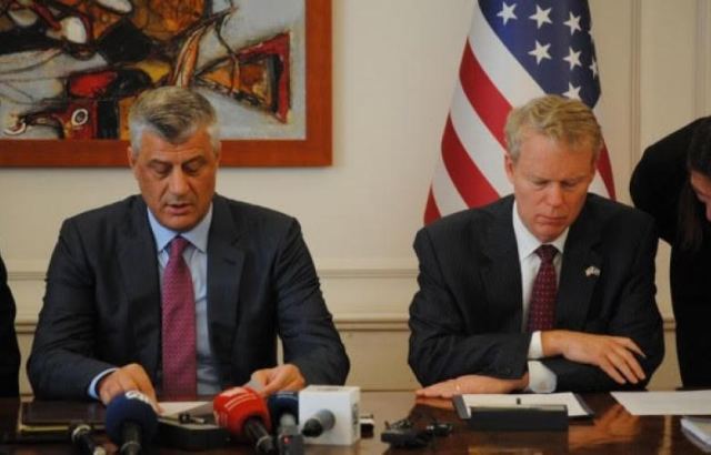 Ambasadori Delawie reagon sërish për ushtrinë