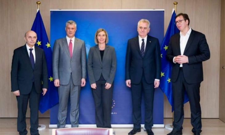 Thaçi: I kërkova Vuçiqit të mos i frikësoj deputetët serbë të Kosovës