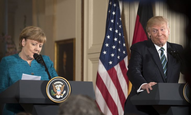 Raporti “mizor” i Trumpit, dorëzuar Merkelit për NATO-n
