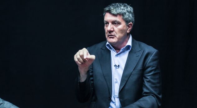 Zeka – Hotit: Mos thuaj se Veseli u dorëzua