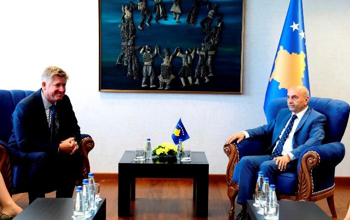 Mustafa: Kosova po e thellon bashkëpunimin me NATO-n
