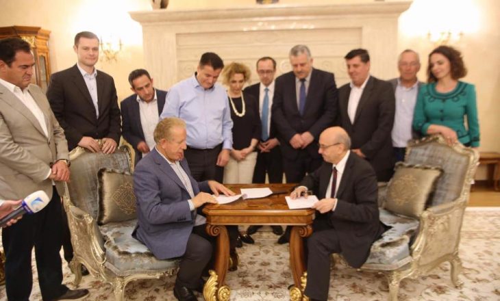 Haziri beson se AKR-ja nuk do të lëvizë nga koalicioni me 24 gusht