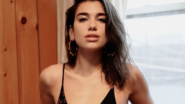 ‘New Rules’ e Dua Lipës, numër 1 në Britani
