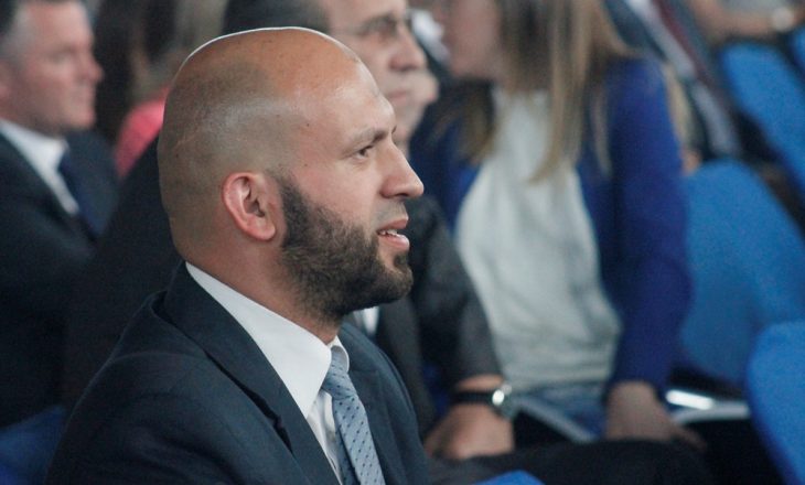 Gëzim Kelmendi: E tmerrshme lufta e Vetëvendosjes kundër fesë