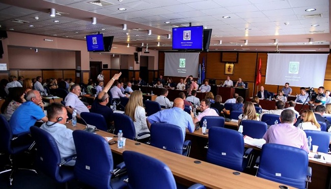 Kuvendi komunal i Prishtinës në pushim