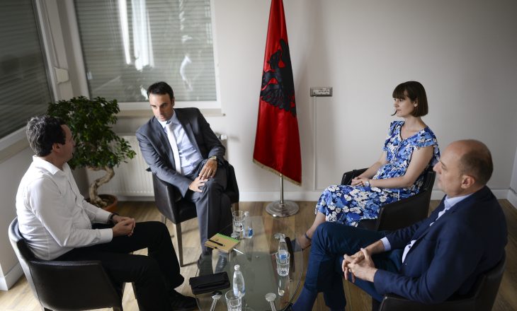 Liderët e VV takohen me ambasadorin O’Connell