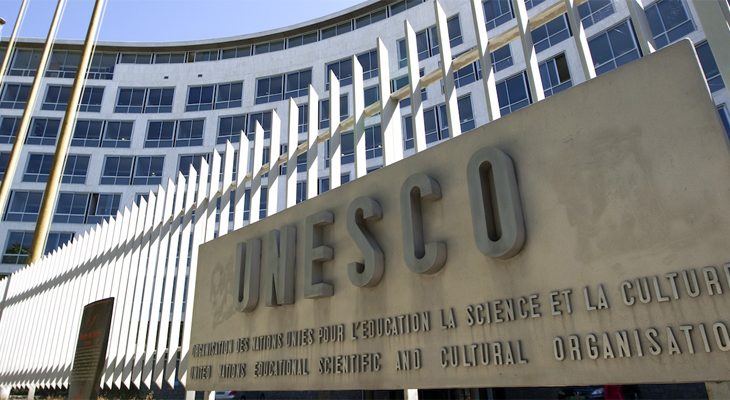 Sputnik: Maqedonia mbështet Kosovën në UNESCO, Serbia tërheq stafin diplomatik