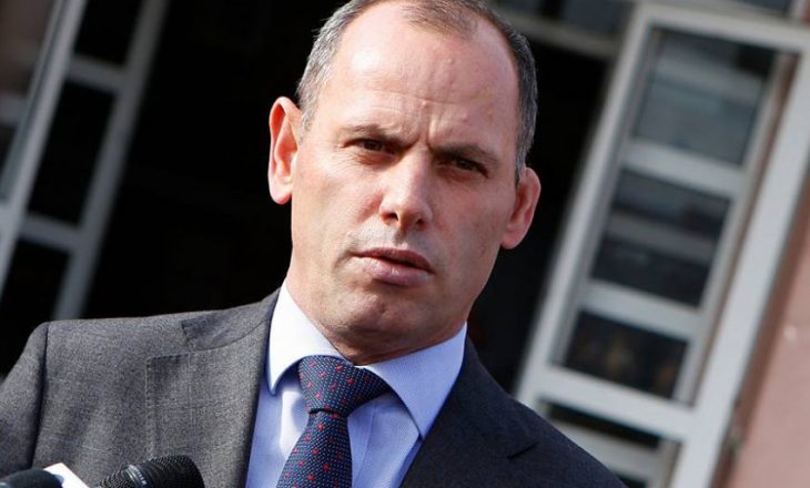 Ramiz Lladrovci sfidohet nga një grua për kryetare të komunës